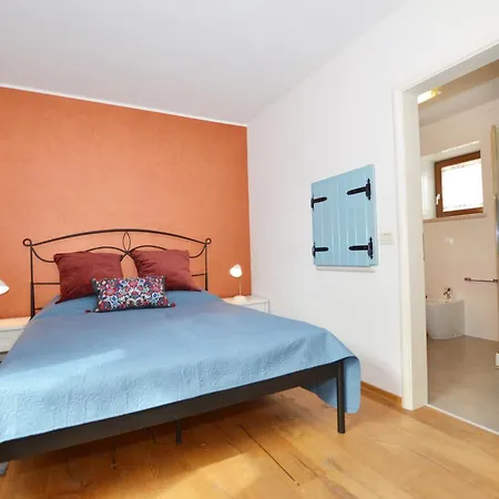 Casa Degli Artisti * 罗维尼